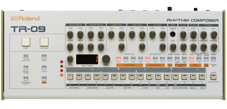 roland-tr-09