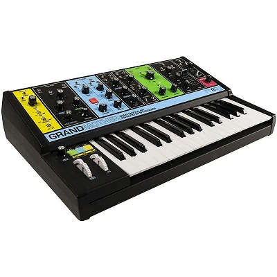 Moog Grandmother Angle