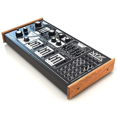 Dreadbox NYX V2 Angle