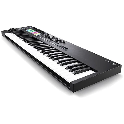 Novation Launchkey 61 MK3 Right