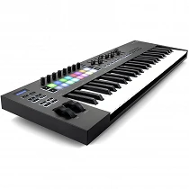 Novation Launchkey 49 MK3 Left