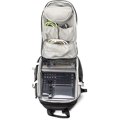 Magma Solid Blaze Pack 120 Front Open