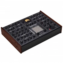 Erica Synths SYNTRX II Left Angle