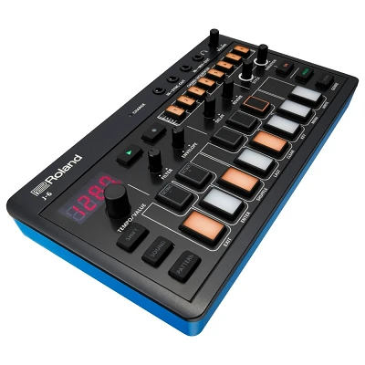 Roland J-6 Chord Synthesizer Angle