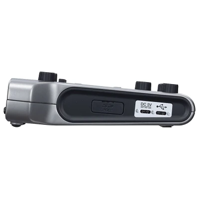 Zoom PodTrak P4 Side SD