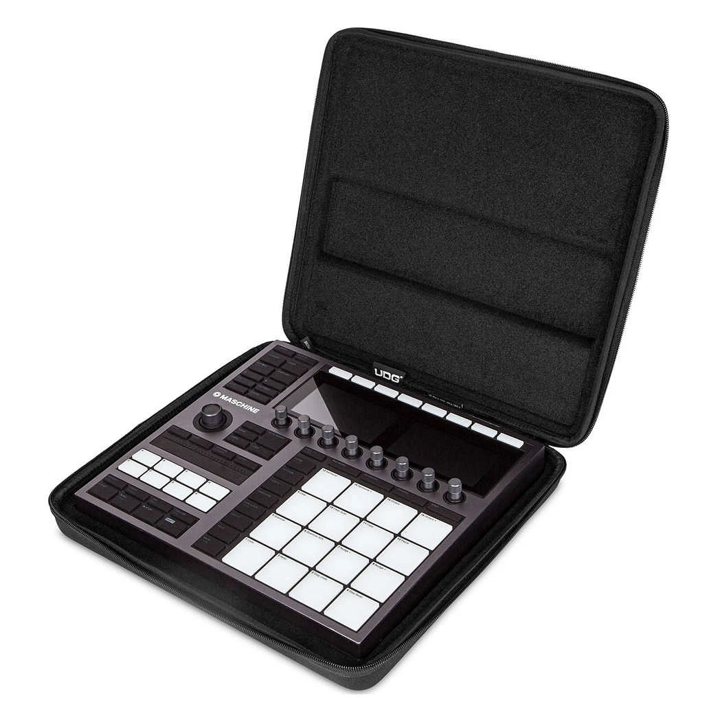 UDG Creator NI Maschine+ MK3 Hardcase Black U8411BL