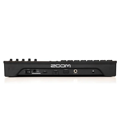 Zoom LiveTrak L12next