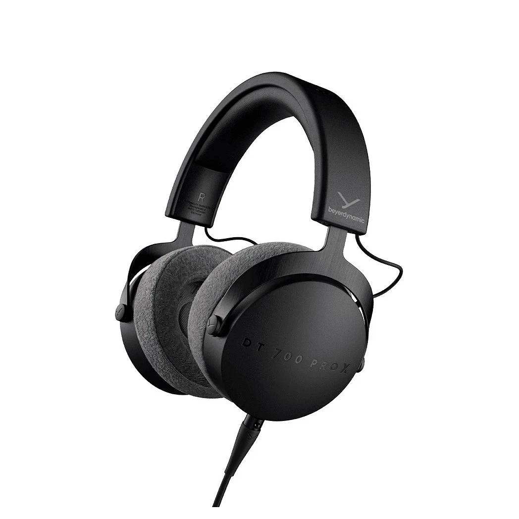 Beyerdynamic DT 700 PRO X