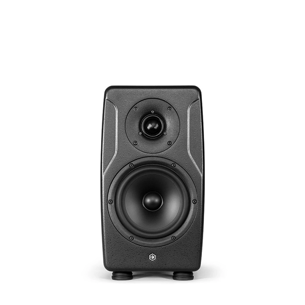 IK Multimedia iLoud Precision 6 MKII