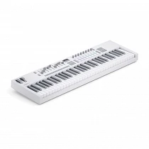 Novation Launchkey 61 MK4 White