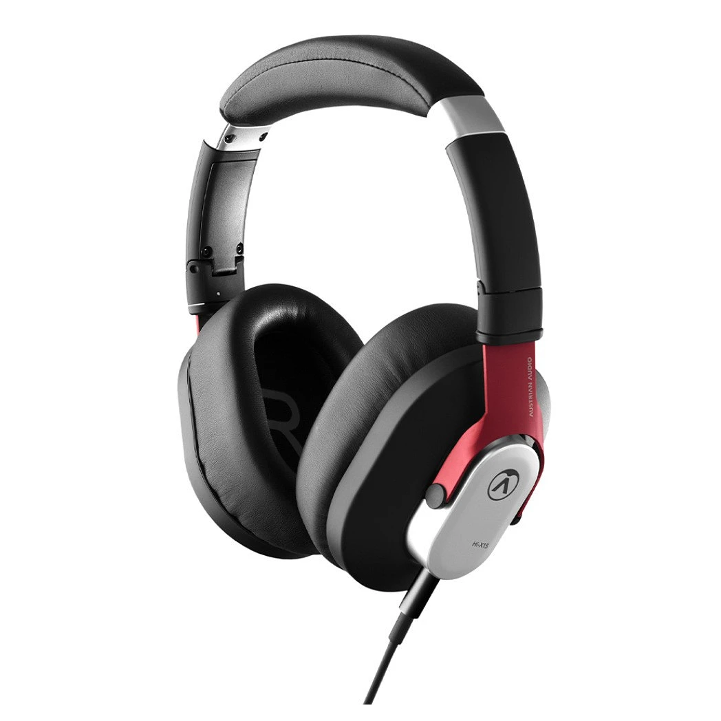 Austrian Audio Hi-X15