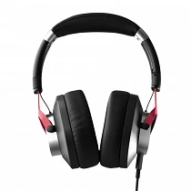 Austrian Audio Hi-X15 Front