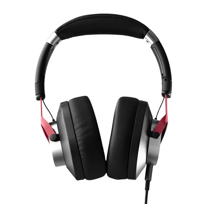 Austrian Audio Hi-X15 Front