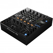 Pioneer DJM 750 MK2 Angle